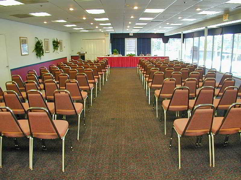Quality Inn And Suites Golf Resort Golden Gate İş olanakları fotoğraf