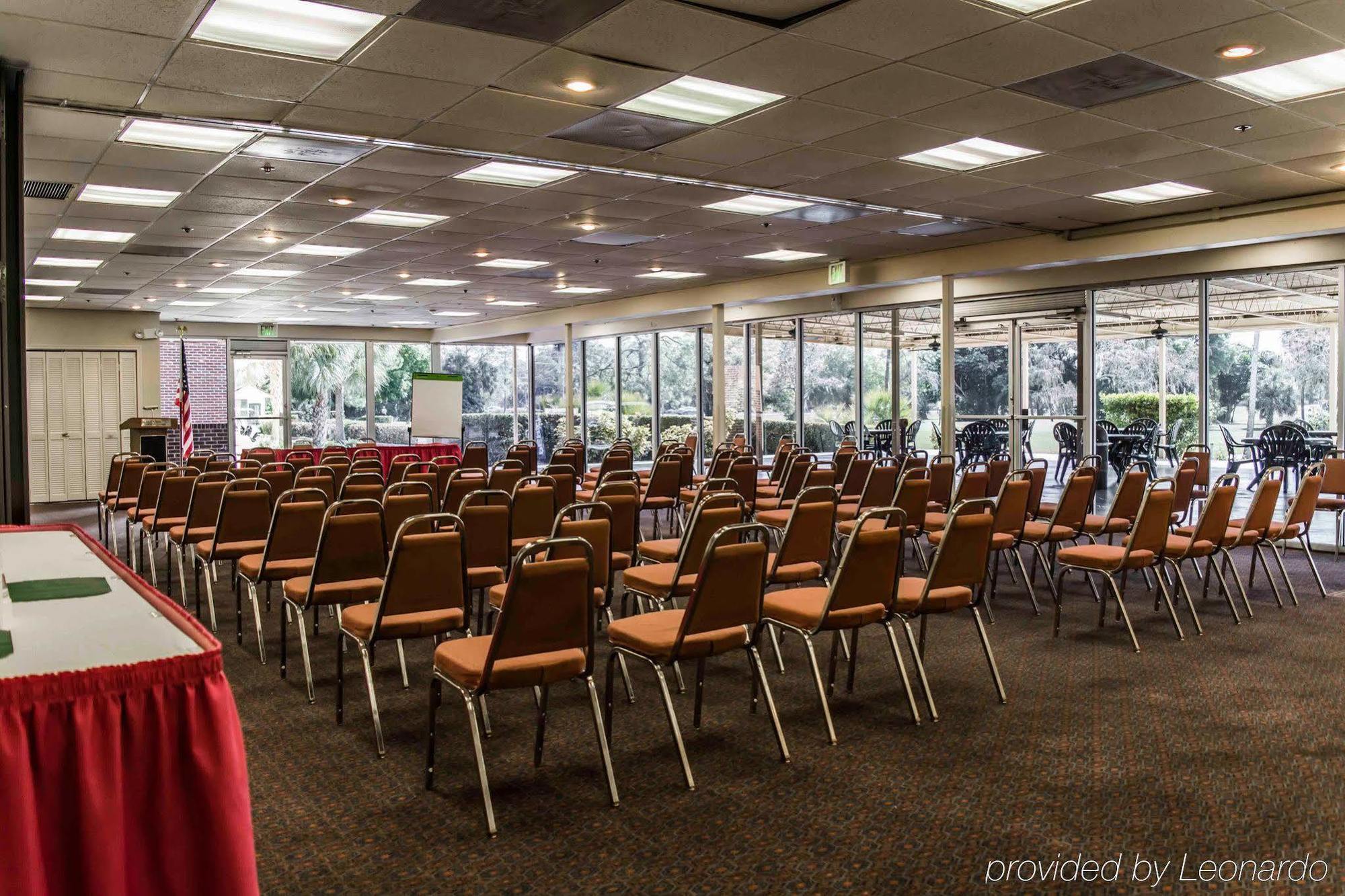 Quality Inn And Suites Golf Resort Golden Gate Dış mekan fotoğraf